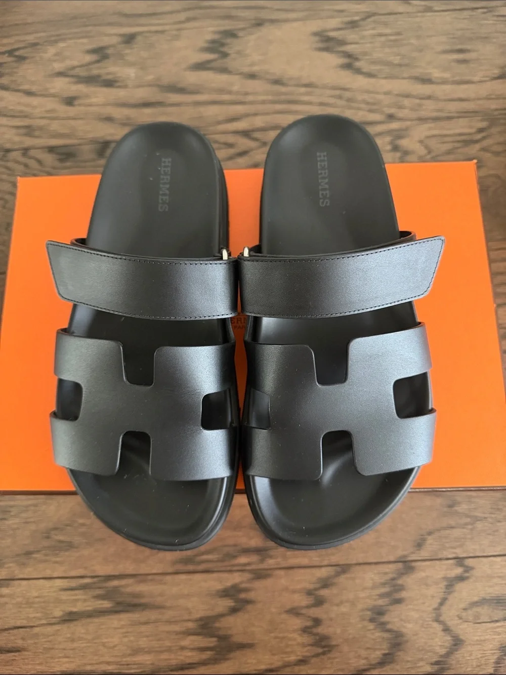 Hermès black Chypre sandals - Picture 5 of 6